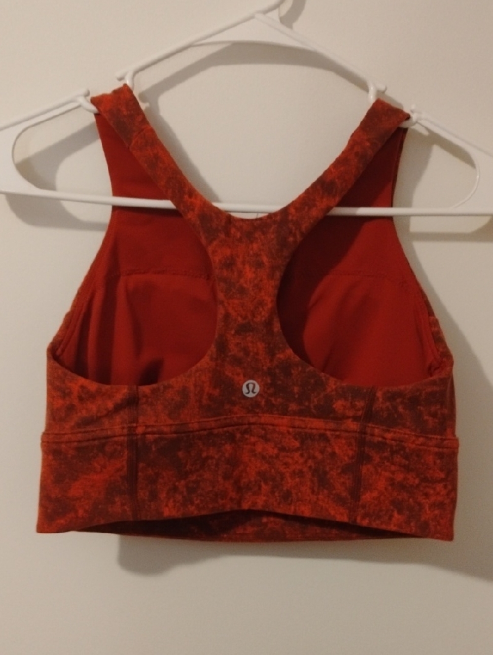 lululemon athletica Wunder Train Longline Bra. Women's size 8. Autumn Red Black.